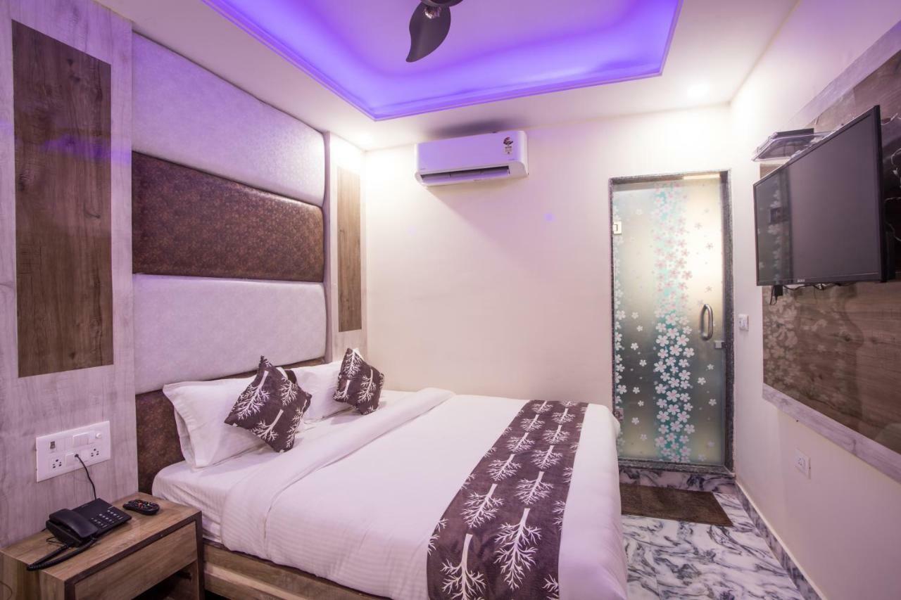 Hotel Kaushal Palace Нью-Дели Экстерьер фото