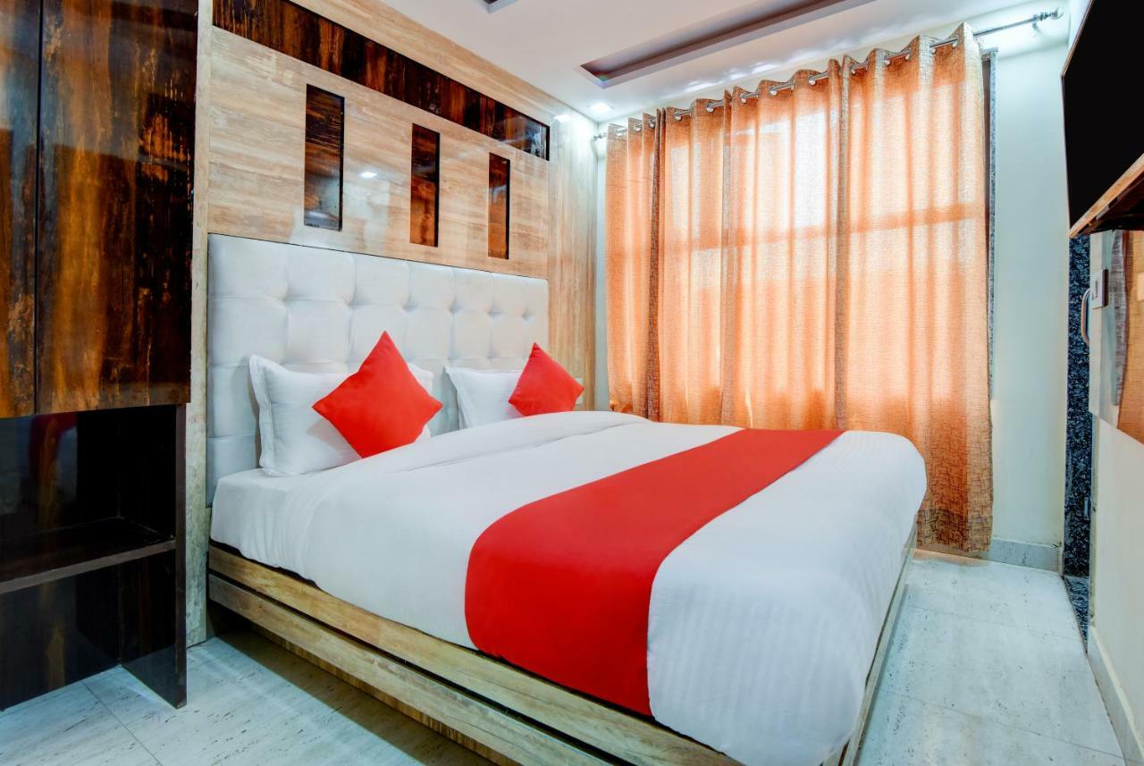 Hotel Kaushal Palace Нью-Дели Экстерьер фото